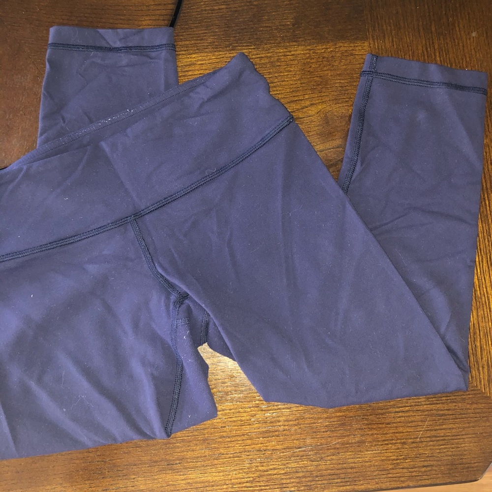 navy blue low rise cropped leggings